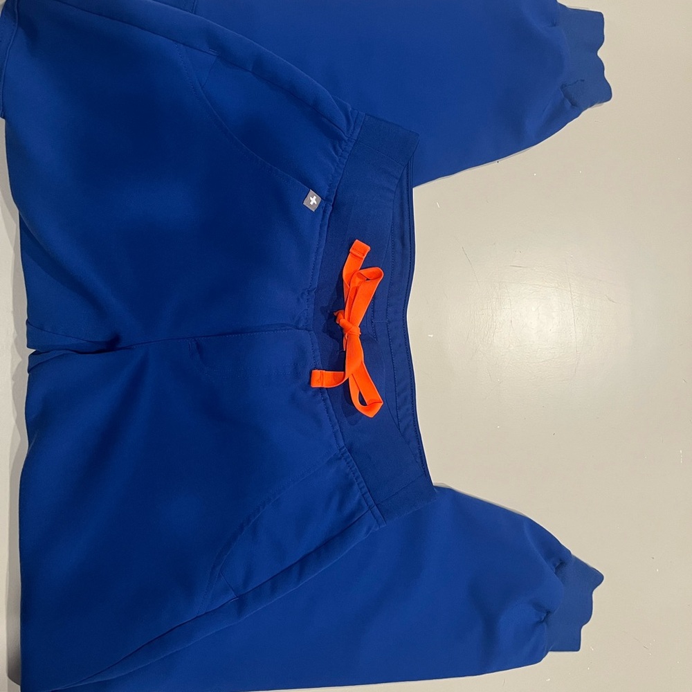 Figs Limited edition Zamora Joggers Blue with Orange Drawstring